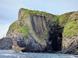Clam Shell Cave, Staffa, boat-trips-and-tours,