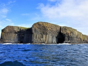 Staffa, Fingal's Cave, boat-trips-and-tours