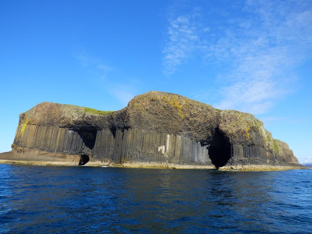 Staffa,Fingals Cave,Iona,Mull